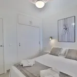 Costa Isora 18 *